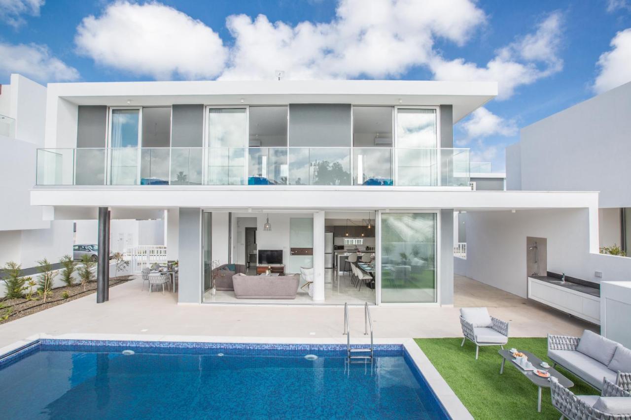 Olivine 3 Bedroom Villas Protaras Bagian luar foto