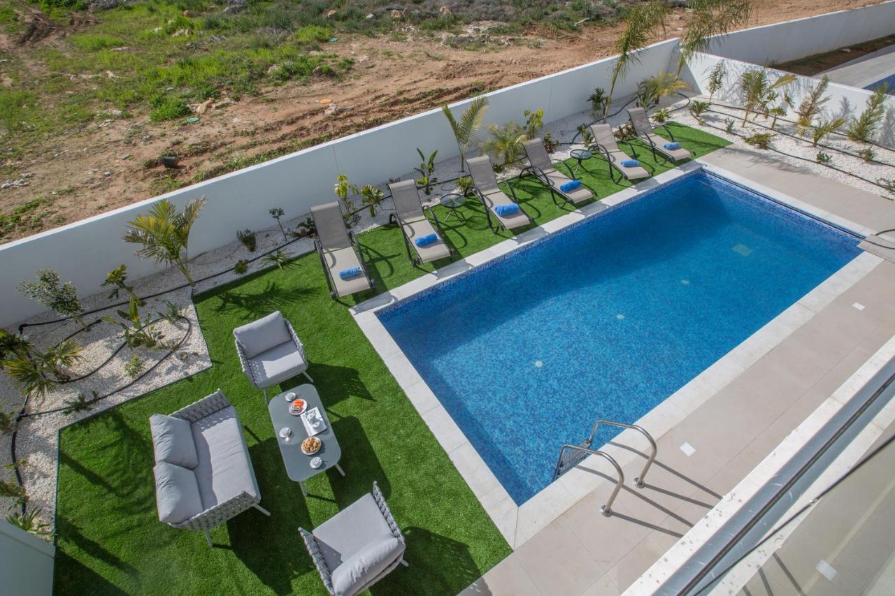 Olivine 3 Bedroom Villas Protaras Bagian luar foto