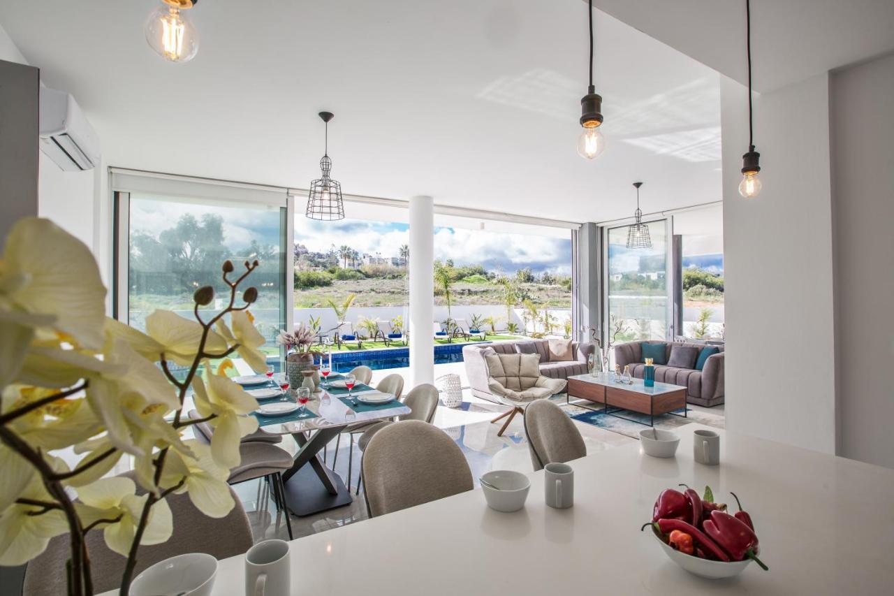 Olivine 3 Bedroom Villas Protaras Bagian luar foto