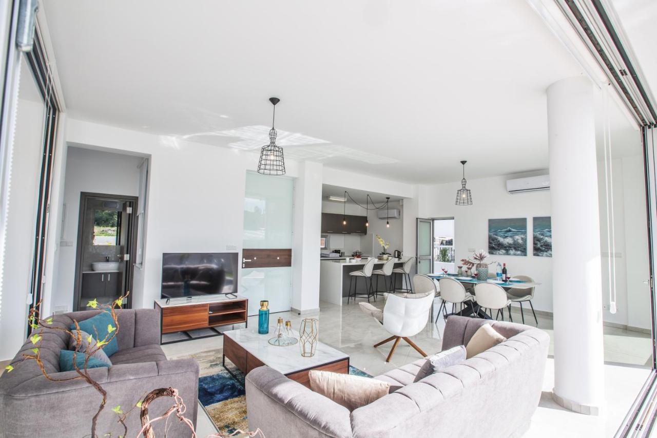 Olivine 3 Bedroom Villas Protaras Bagian luar foto