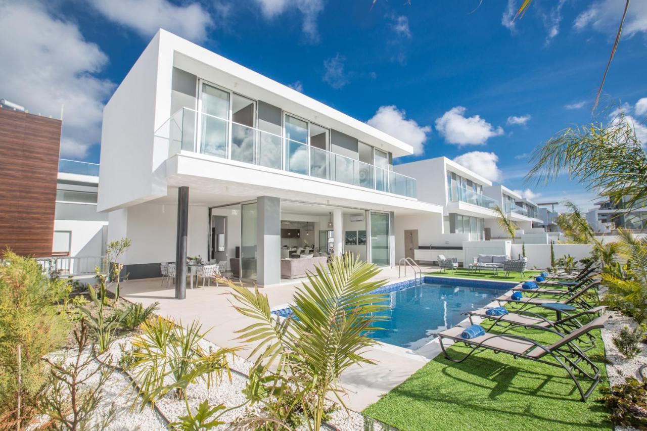 Olivine 3 Bedroom Villas Protaras Bagian luar foto