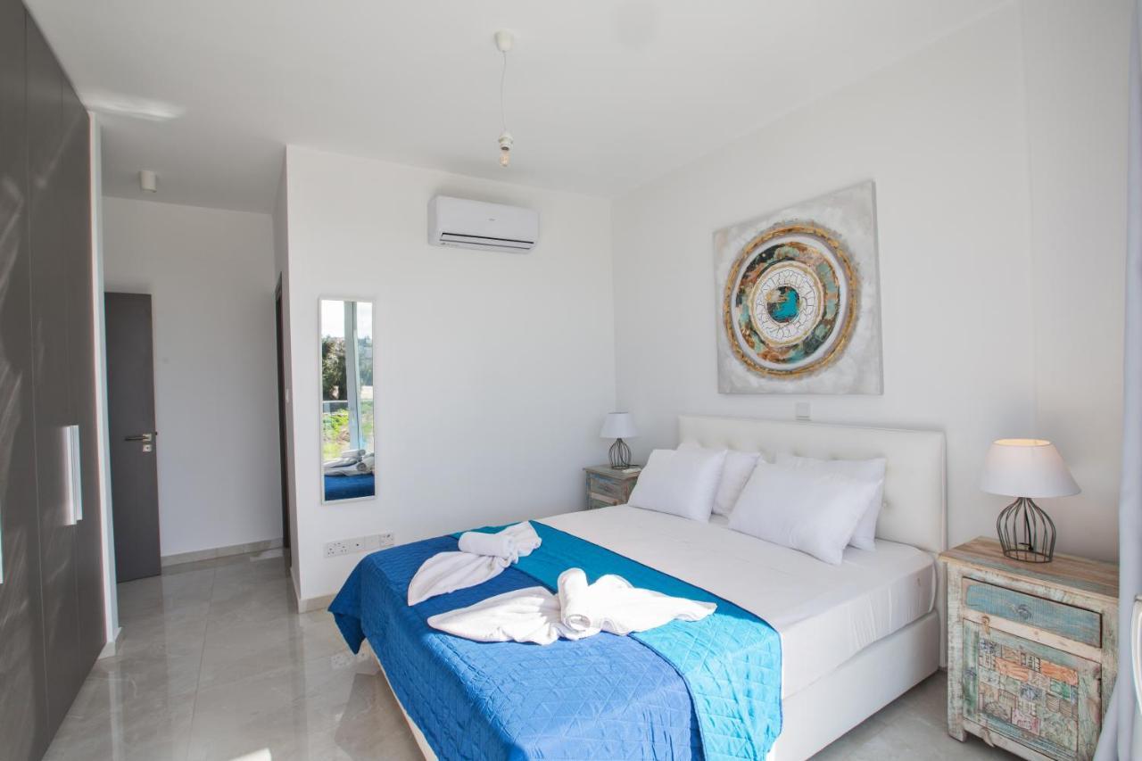 Olivine 3 Bedroom Villas Protaras Bagian luar foto