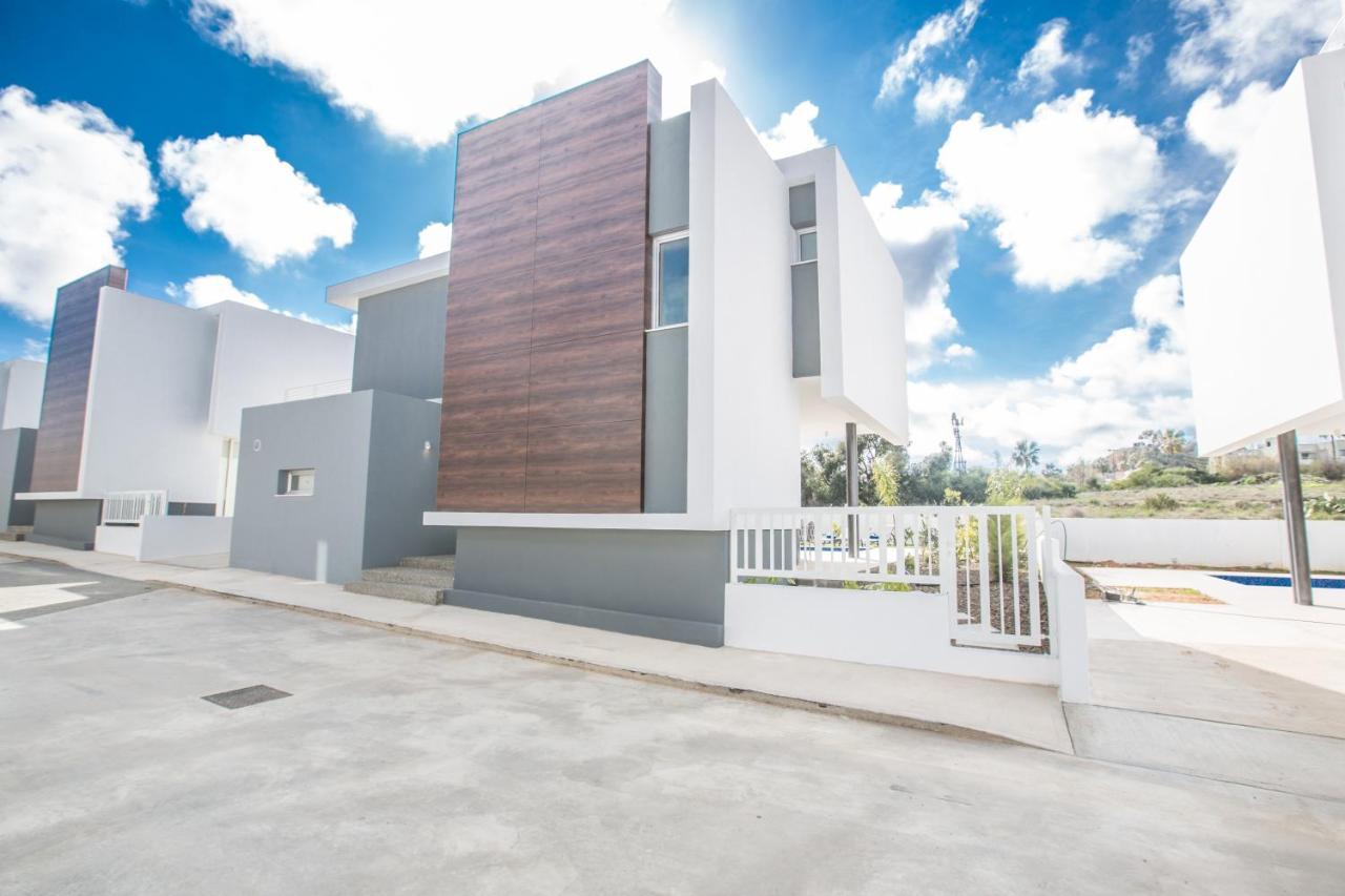 Olivine 3 Bedroom Villas Protaras Bagian luar foto